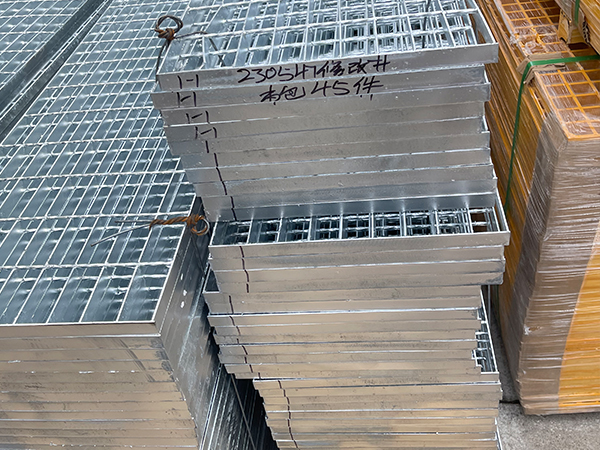 吉林镀锌镁铝桥架生产厂家